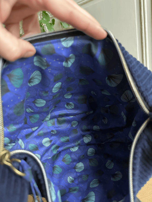 Sac Demi Lune velours côtelé - Bleu Marine- motifs PLUMES