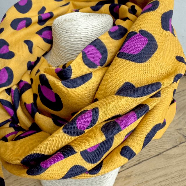 Echarpe 180 cm de long - LÉOPARD - jaune et prune
