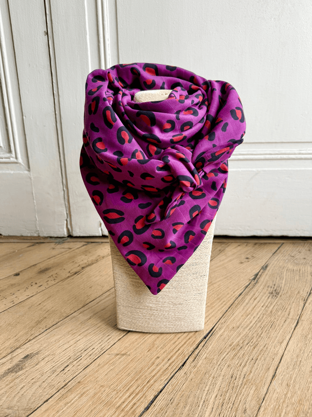 Foulard triangle - LEOPARD prune et rouge