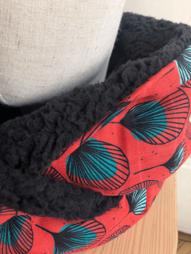 Echarpe double tour Sherpa - PLUMES - rouge et noir