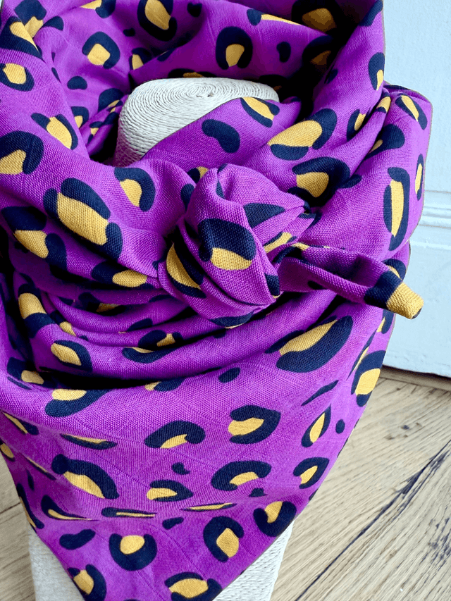 Foulard triangle - LEOPARD prune et jaune