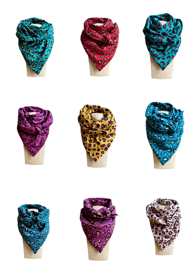 Foulard triangle - LEOPARD bleu et turquoise