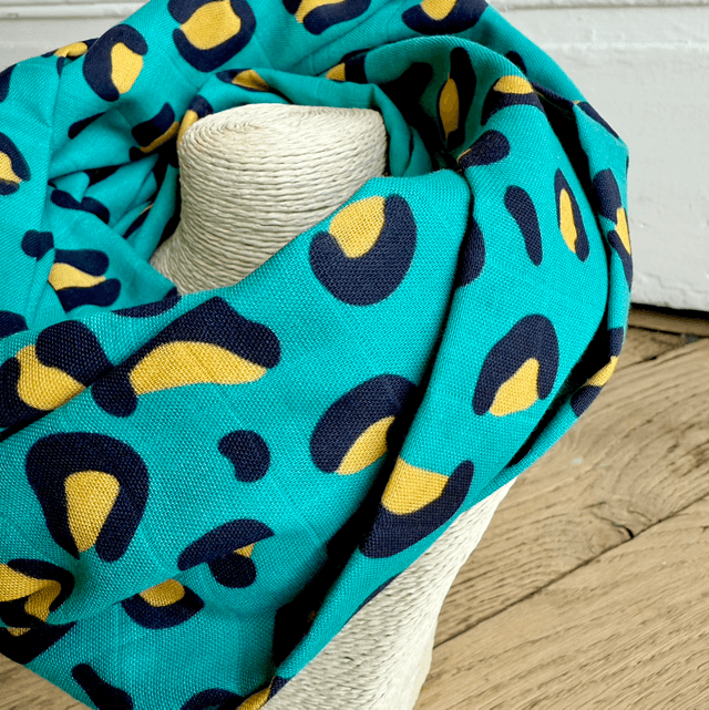 Echarpe 180 cm de long - LÉOPARD - turquoise et jaune