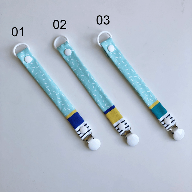Attache tétine - CONFETTIS - adaptateur silicone
