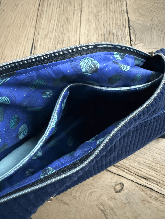 Sac Demi Lune velours côtelé - Bleu Marine- motifs PLUMES