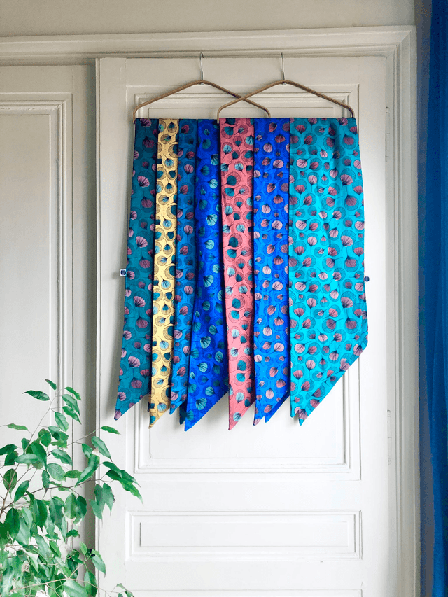 Echarpe 180 cm de long - PLUMES - vert foncé