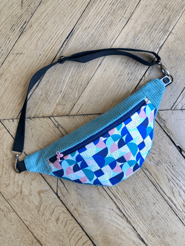 Sac Banane velours côtelé - BAUHAUS - bleu clair