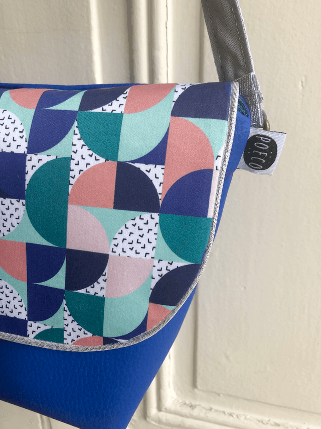 Sac Bandoulière - BAUHAUS bleu électrique et intérieur vert clair