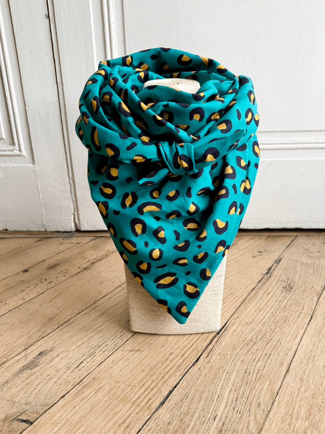 Foulard triangle - LEOPARD turquoise et jaune