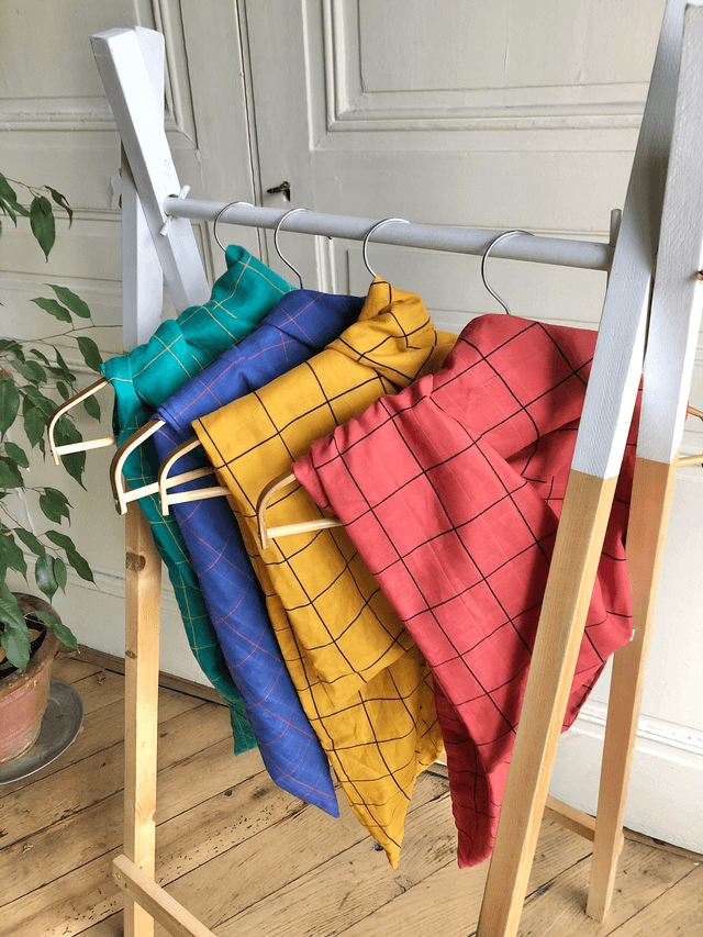 Foulard triangle - grille - vert et lignes jaunes