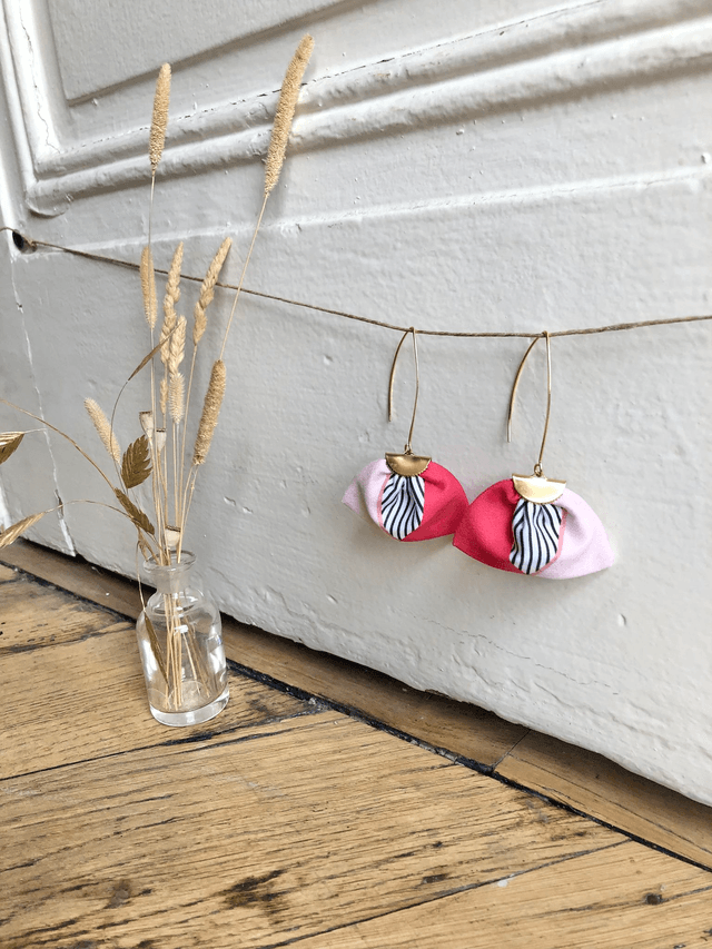 Boucles d'oreilles -  LONGUES RAYEES - rouge et rose