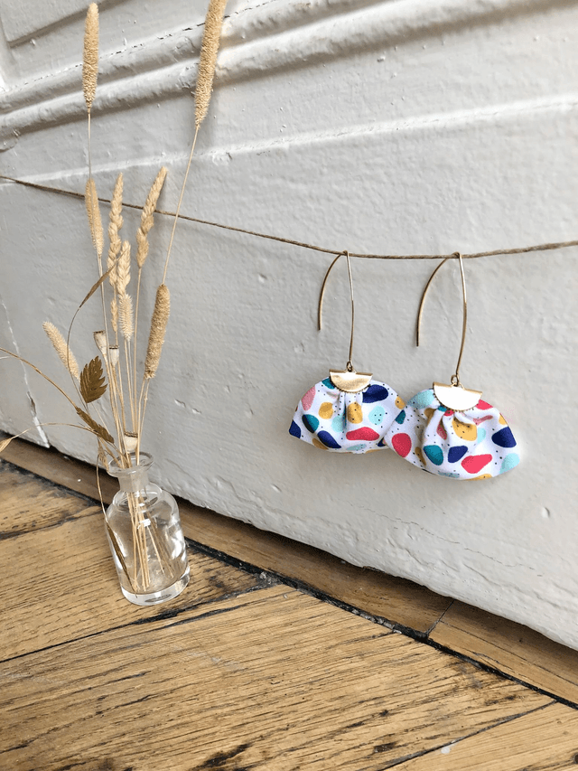 Boucles d'oreilles -  LONGUES JELLY BEANS - fond blanc