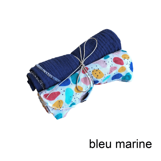 Lot deux langes transformables en bavoirs