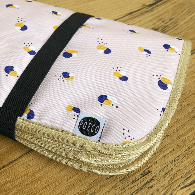 Tapis à langer pliable avec tissu imperméable - Rose