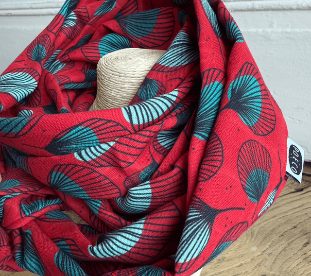 Echarpe 180 cm de long - PLUMES - rouge