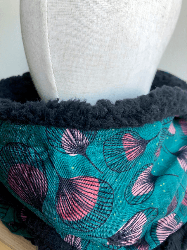 Echarpe double tour Sherpa - PLUMES - vert et noir