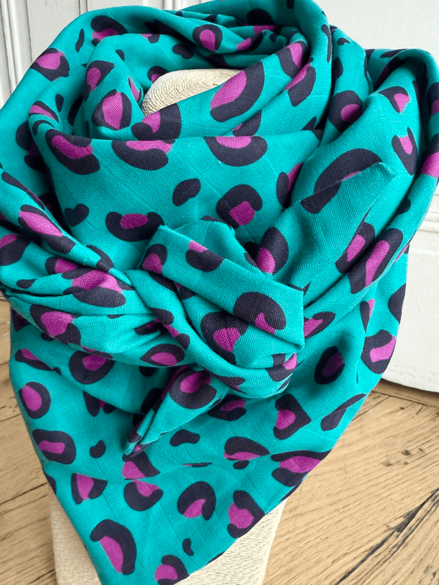Foulard triangle - LEOPARD turquoise et prune