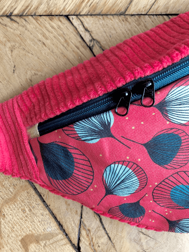 Sac Banane velours côtelé  - PLUMES - rouge