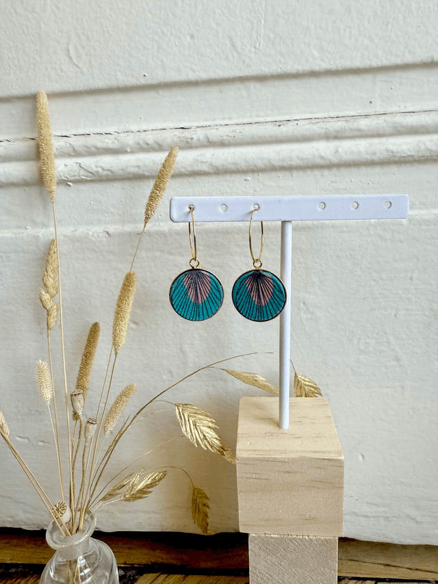 Boucles d'oreilles - CREOLES PLUMES -vert et rouge