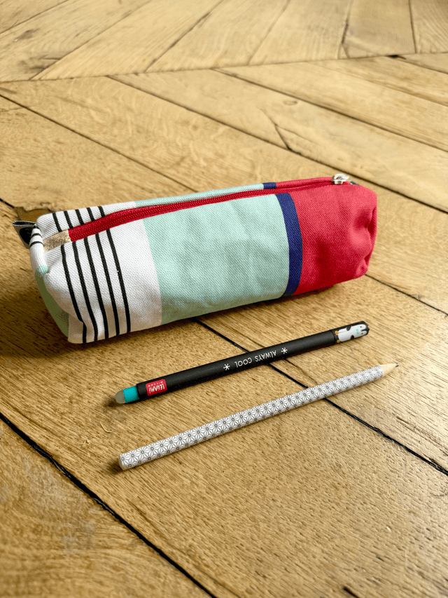 Trousse écolier - intérieur impérméable