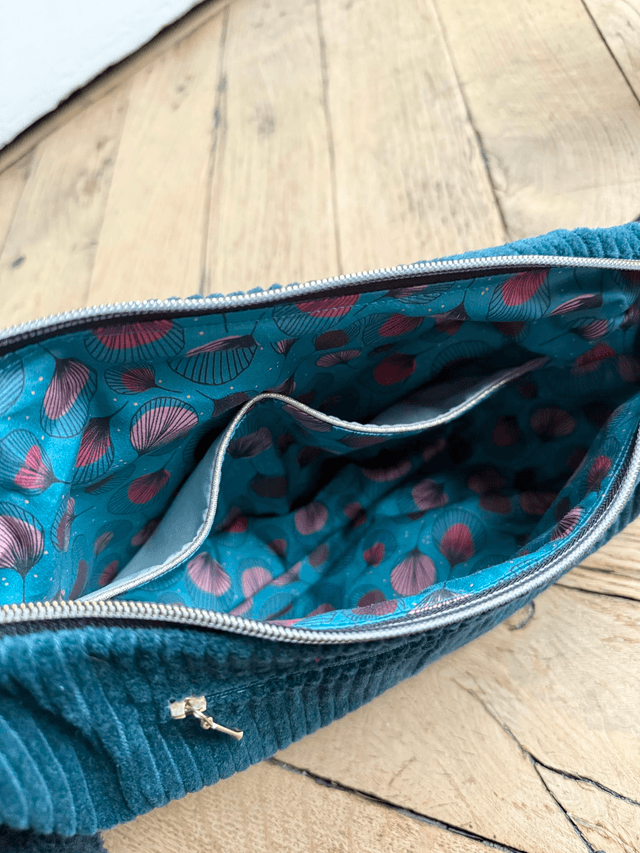 Sac Demi Lune velours côtelé - Bleu Pétrole - motifs PLUMES