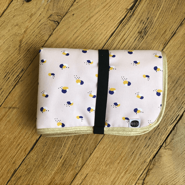 Tapis à langer pliable avec tissu imperméable - Rose