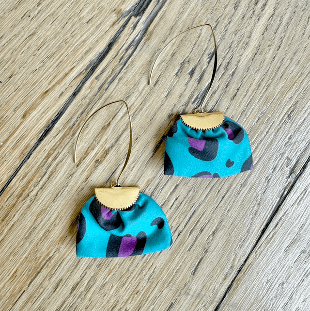 Boucles d&#039;oreilles -  LONGUES LÉOPARD - turquoise