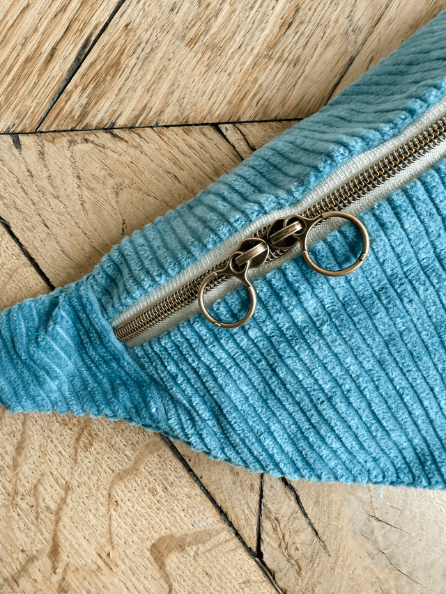 Sac Banane Uni velours côtelé BLEU CLAIR